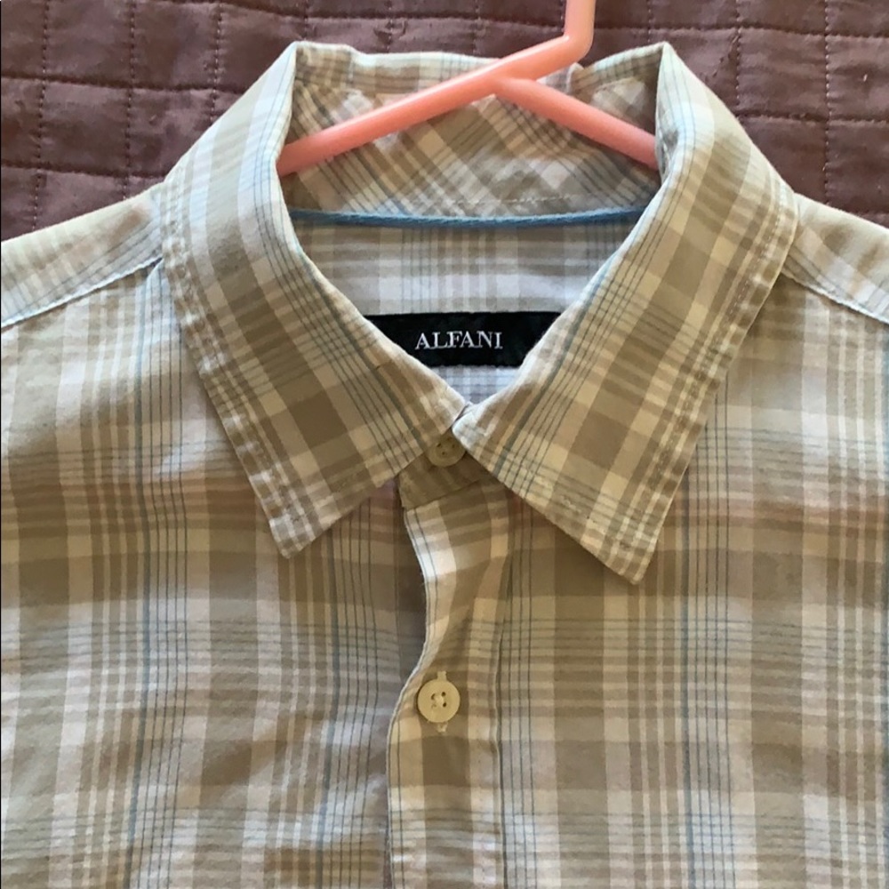Alfani button-up - Picture 2 of 2